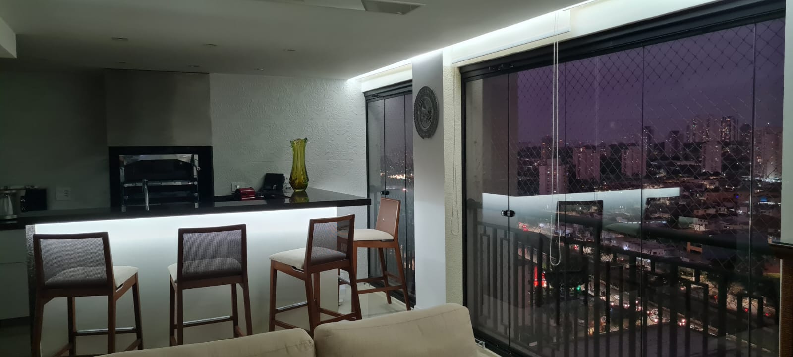 Apartamento de alto padrão no Bosque da Saúde